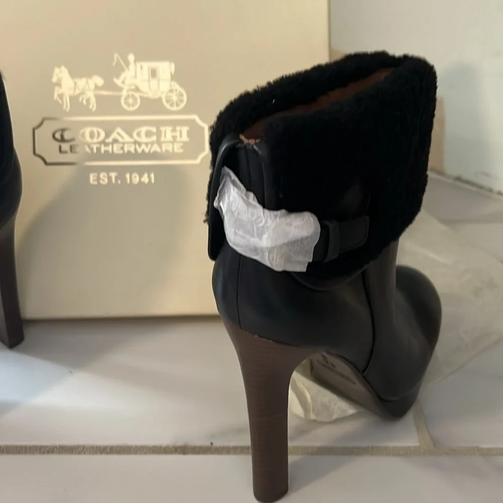 Coach Boots Brand New - Picture 2 of 5
